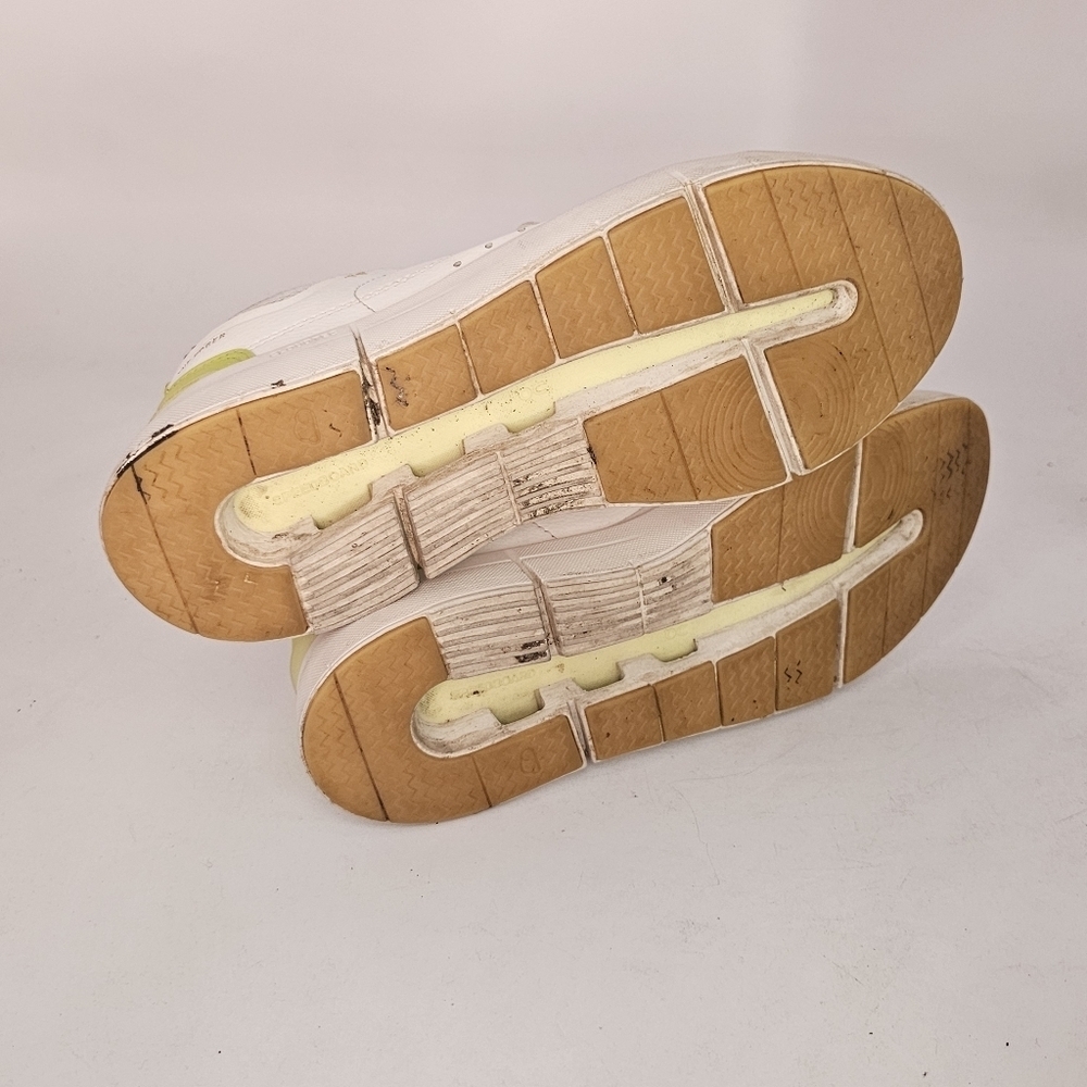 On The Roger Centre Court Womens Sneakers Size 7.5 White Limelight - Picture 10 of 10